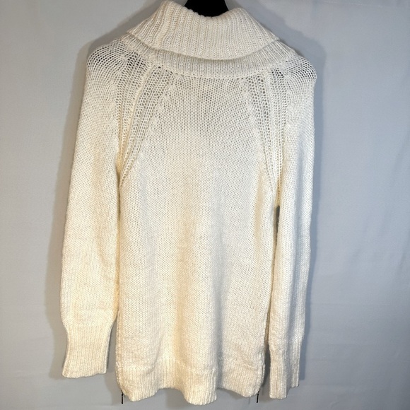 Kaisely Pullover Cream Soft Knit Wool Blend Long Sleeve Turtleneck Sweater M - Picture 2 of 9